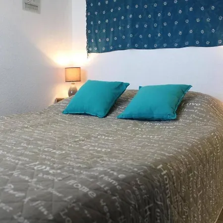 Apartment Appt 2 Pieces - Cl040-309